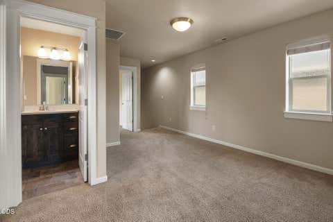 Tiny photo for 2910 SW Yew Park Lane, Redmond, OR 97756 (MLS # 220226621)