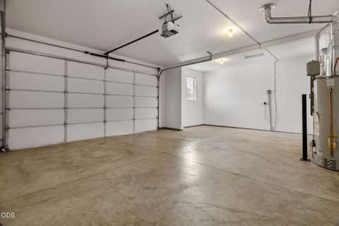 Tiny photo for 2910 SW Yew Park Lane, Redmond, OR 97756 (MLS # 220226621)