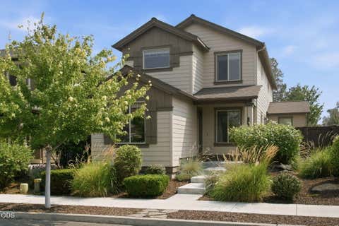 Photo of 2910 SW Yew Park Lane, Redmond, OR 97756 (MLS # 220226621)