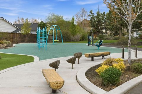 Tiny photo for 63113 De Haviland Court, Bend, OR 97701 (MLS # 220219756)