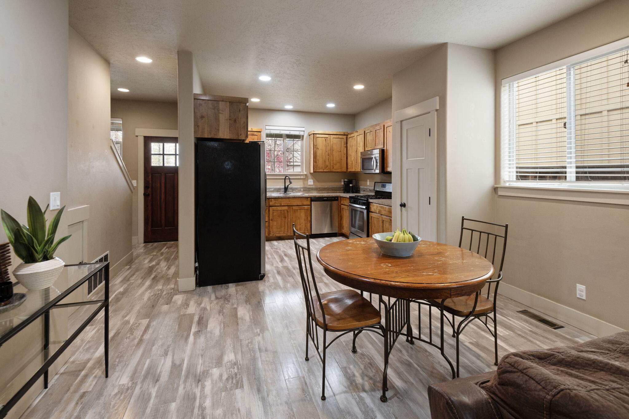 63113 De Haviland Court