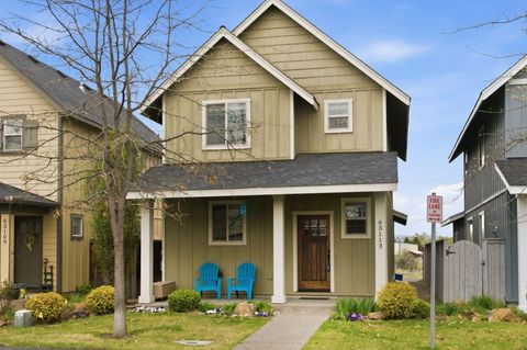 Photo of 63113 De Haviland Court, Bend, OR 97701 (MLS # 220219756)