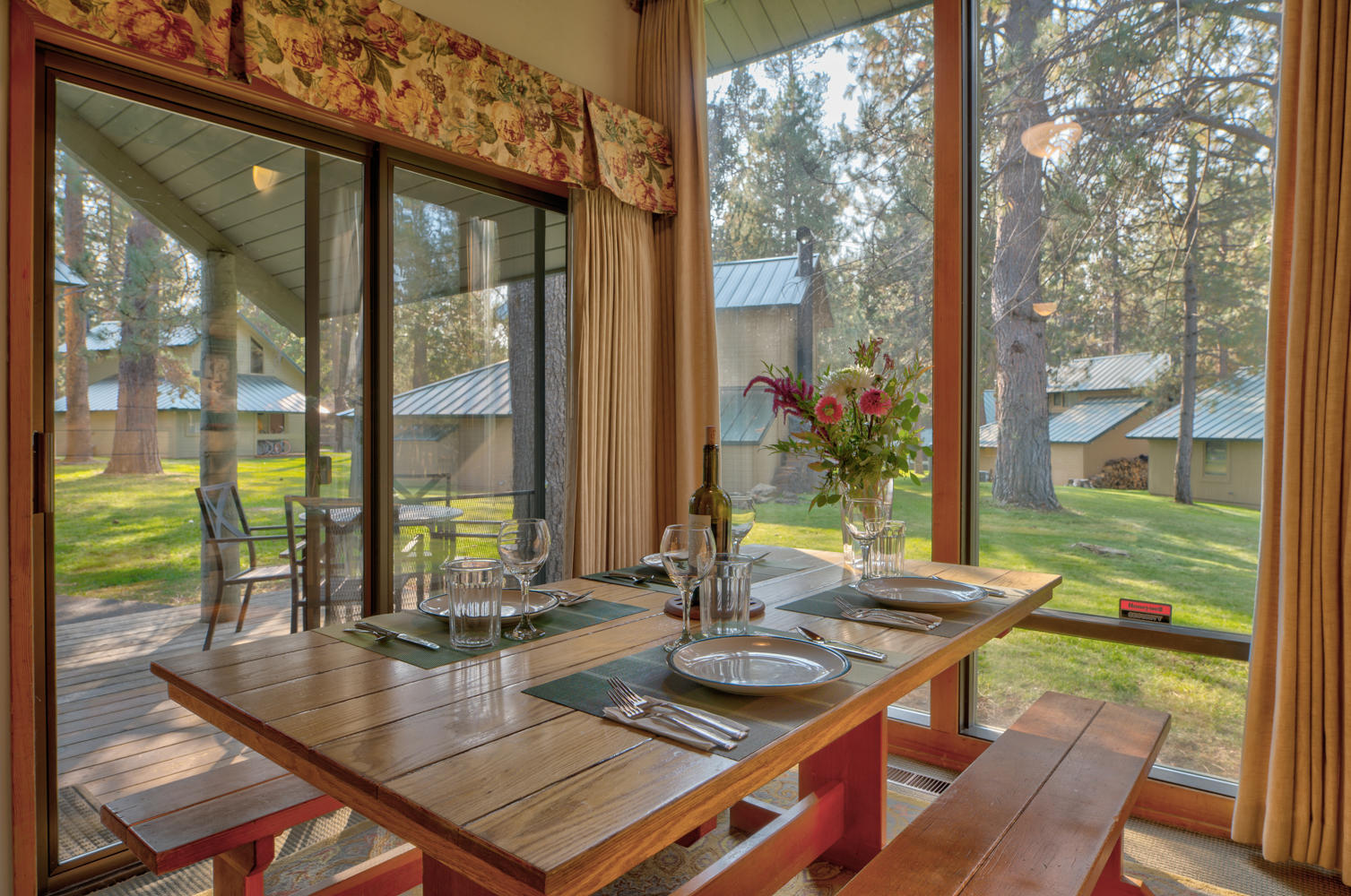Ranch Cabins - Residential