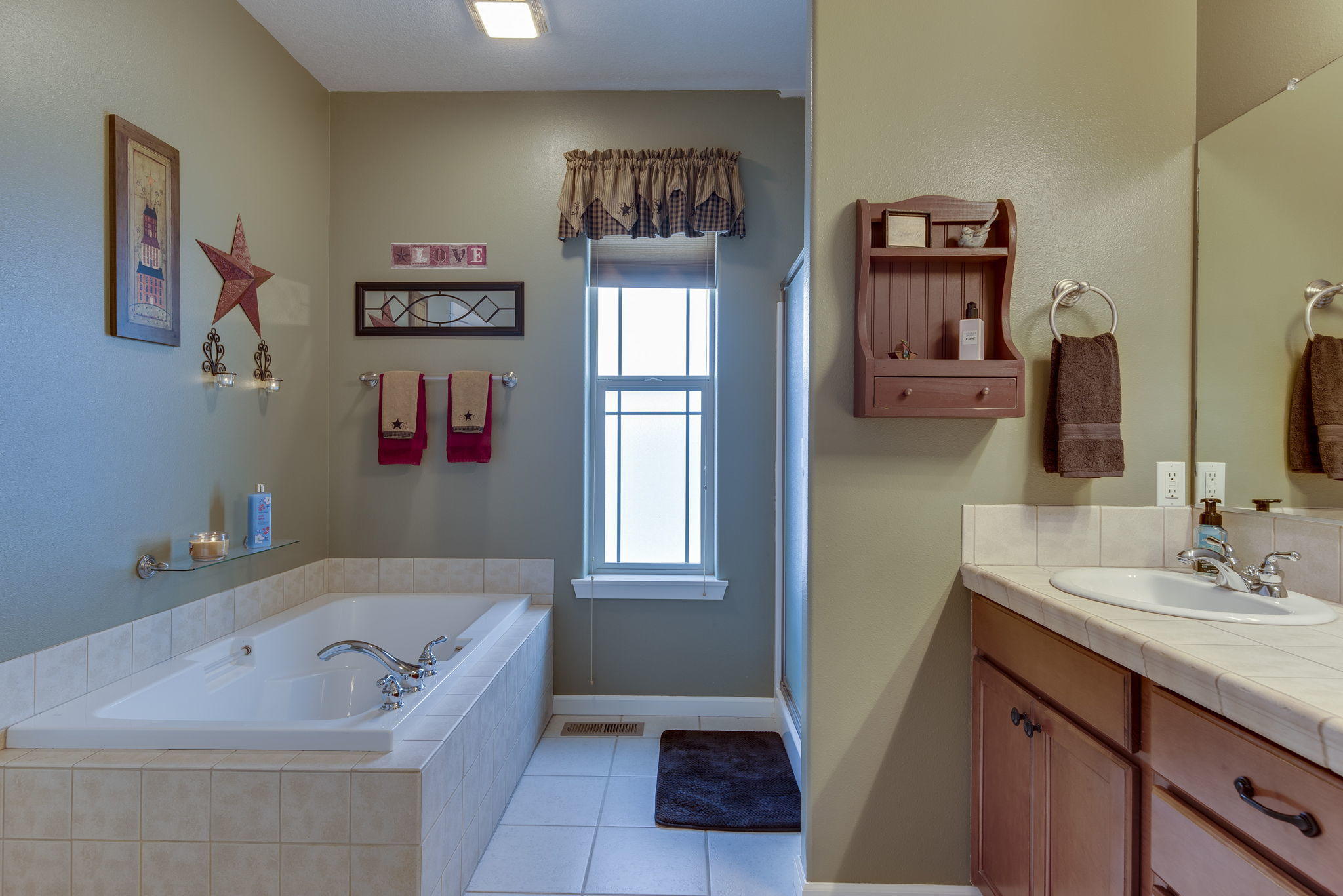 Canyon Rim Village - Residential