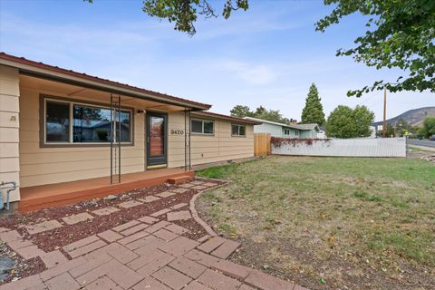 Tiny photo for 3420 Madison Street, Klamath Falls, OR 97603 (MLS # 220210682)