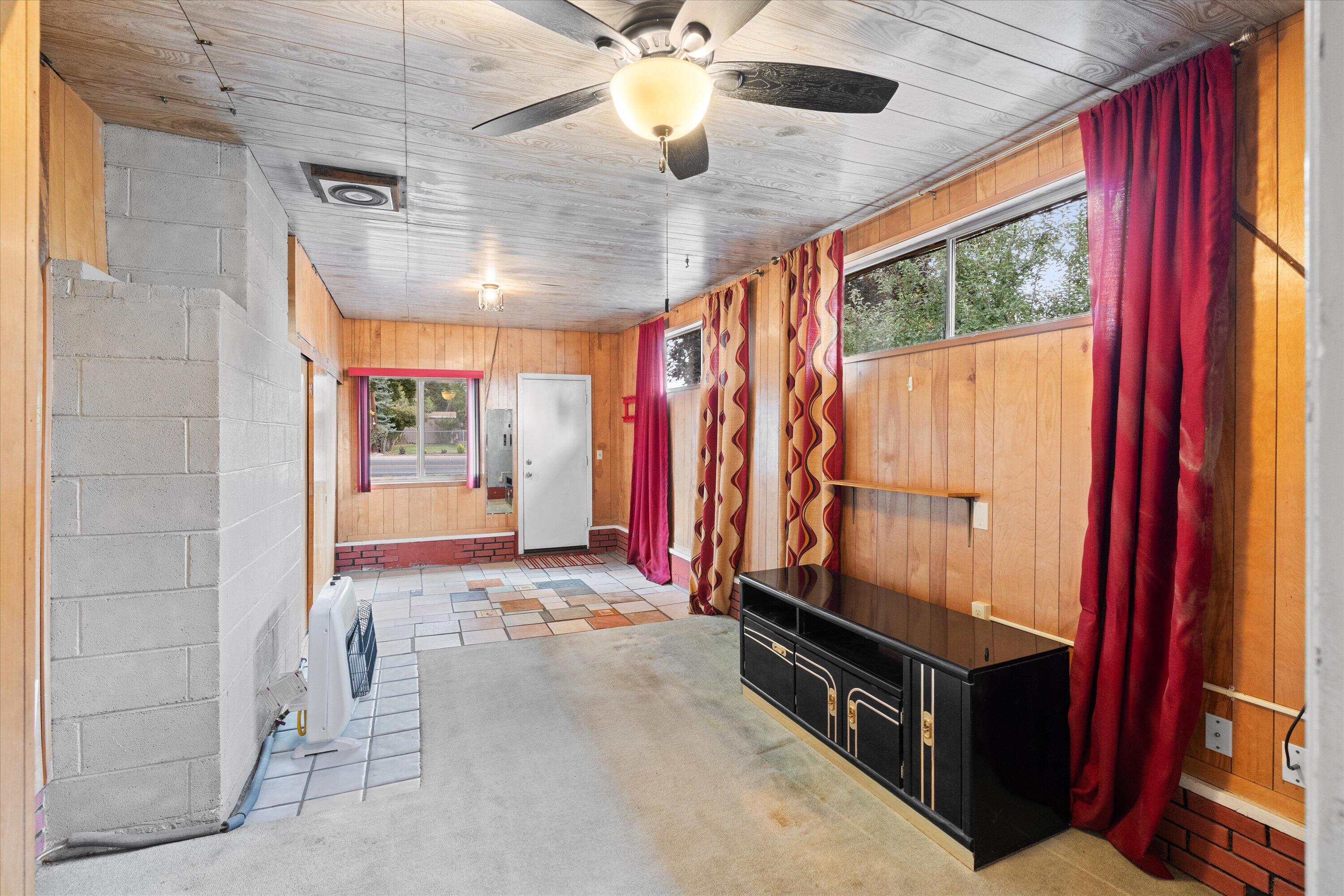 Homedale - Residential