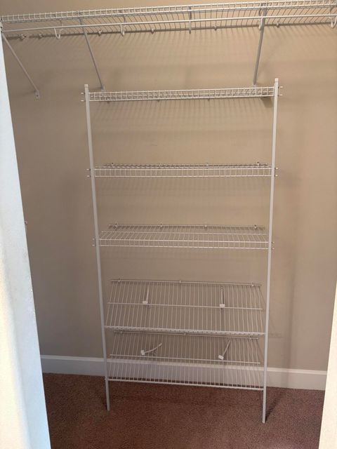 Tiny photo for 1642 NW Hemlock Avenue, Redmond, OR 97756 (MLS # 220217506)