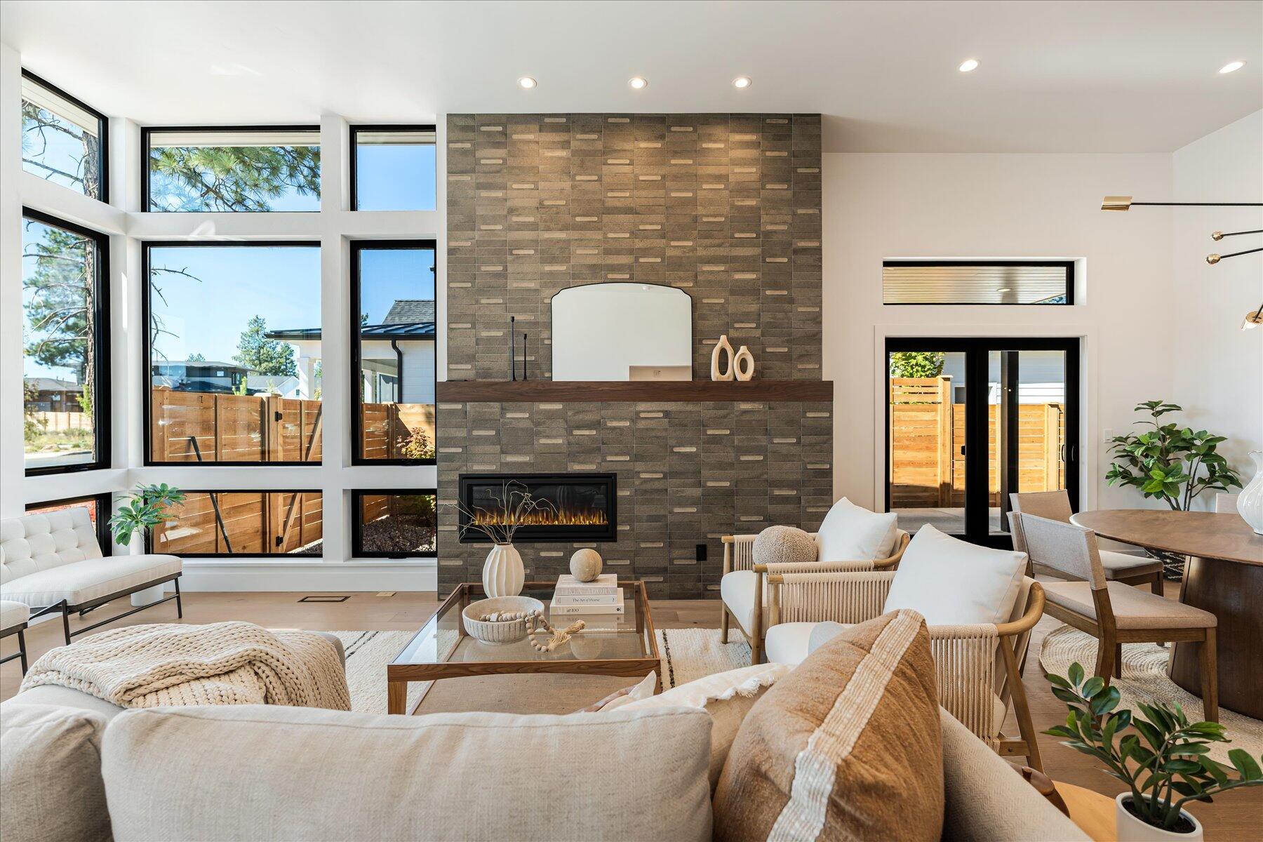 Discovery West Phase 6 & 7 - Residential