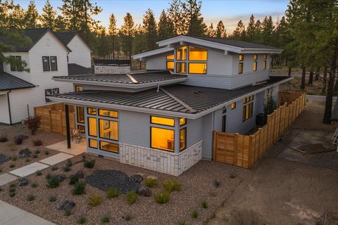 Tiny photo for 3334 NW Leavitt Lane #Lot 265, Bend, OR 97703 (MLS # 220213043)