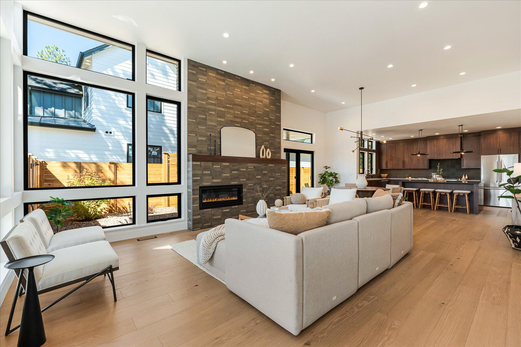 Discovery West Phase 6 & 7 - Residential