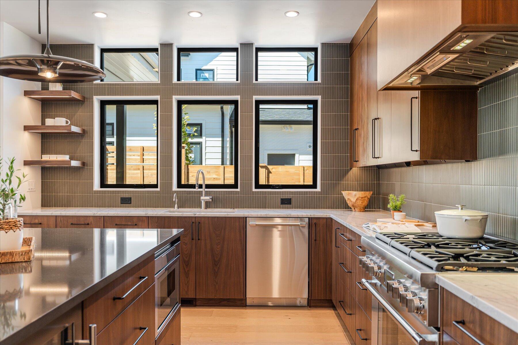 Discovery West Phase 6 & 7 - Residential