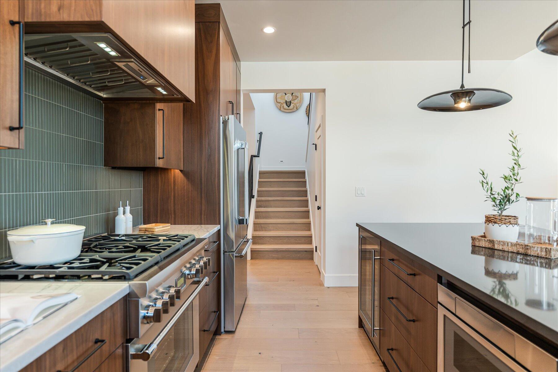 Discovery West Phase 6 & 7 - Residential