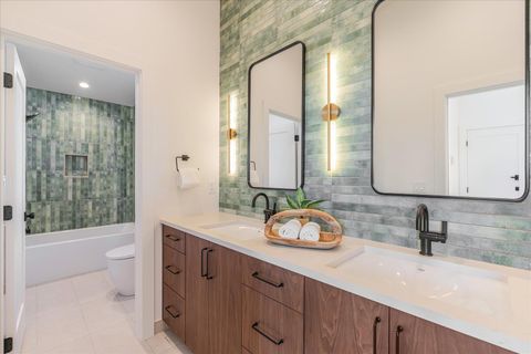 Tiny photo for 3334 NW Leavitt Lane #Lot 265, Bend, OR 97703 (MLS # 220213043)