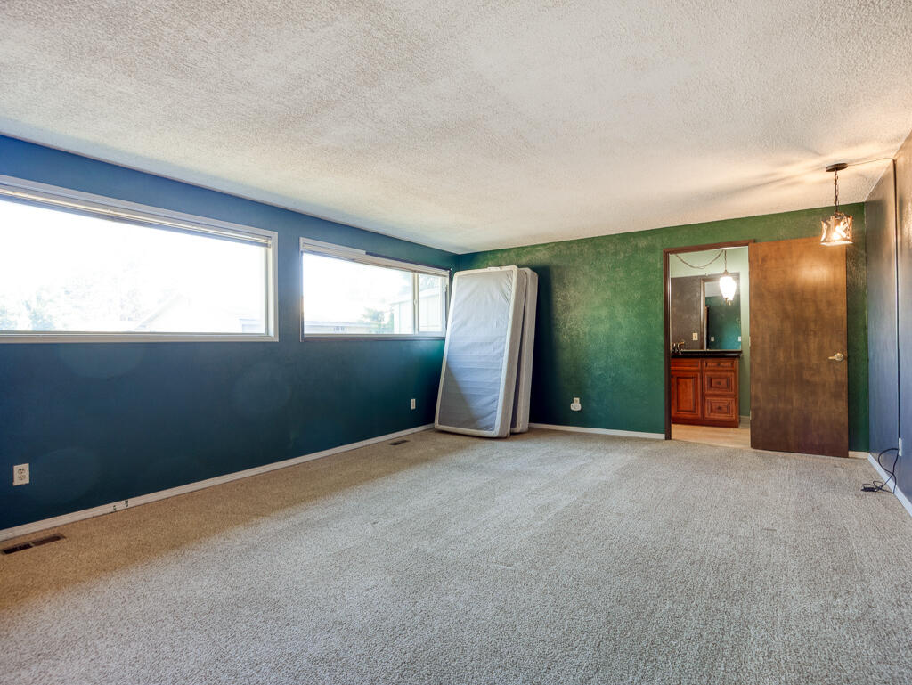 Klamath Falls -Buena Vista Addition - Residential