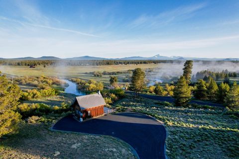 Tiny photo for 52255 Huntington Road, La Pine, OR 97739 (MLS # 220215855)