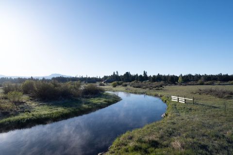 Tiny photo for 52255 Huntington Road, La Pine, OR 97739 (MLS # 220215855)