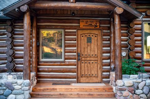 Tiny photo for 52255 Huntington Road, La Pine, OR 97739 (MLS # 220215855)