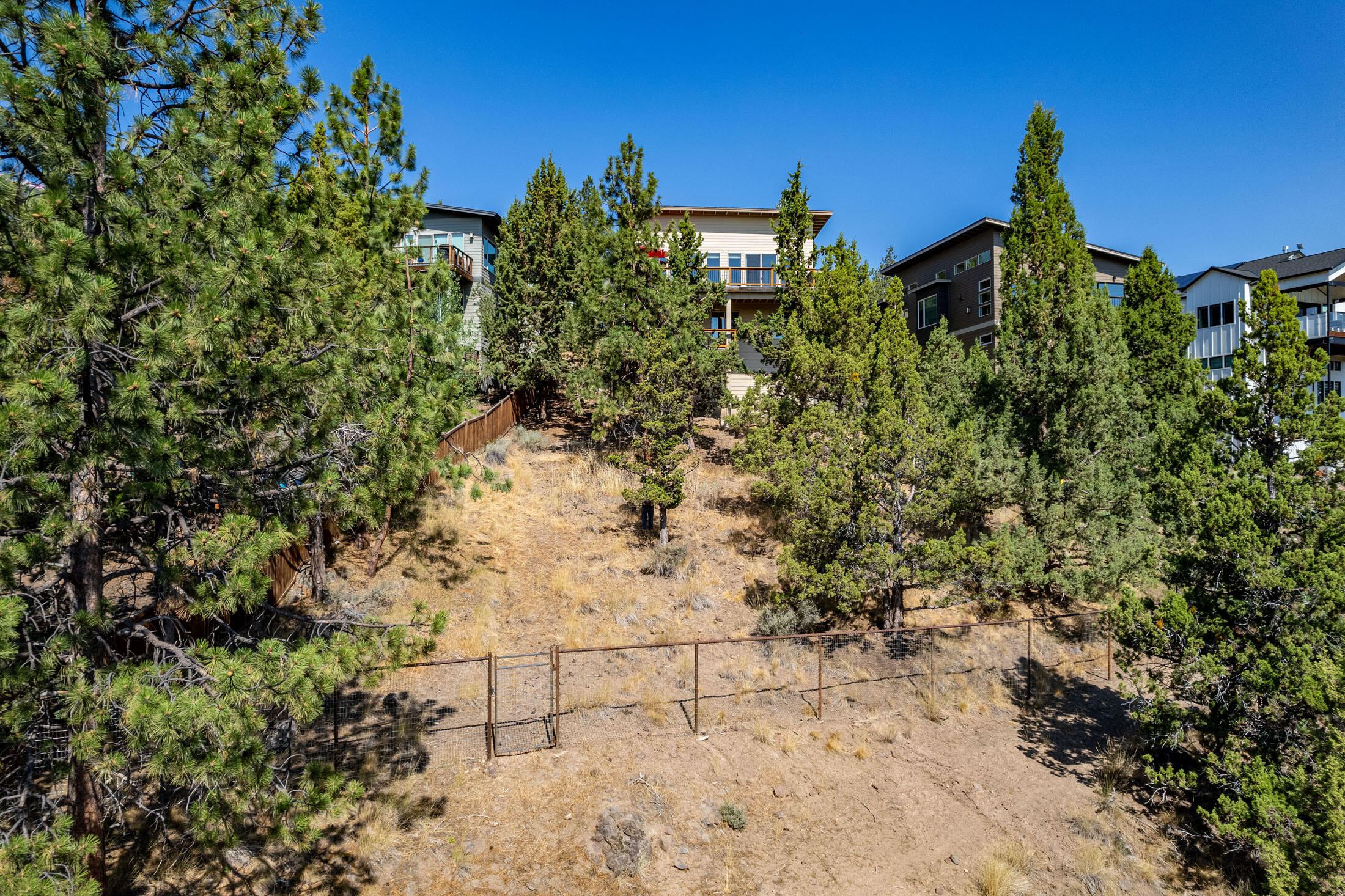 Monta Vista - Residential