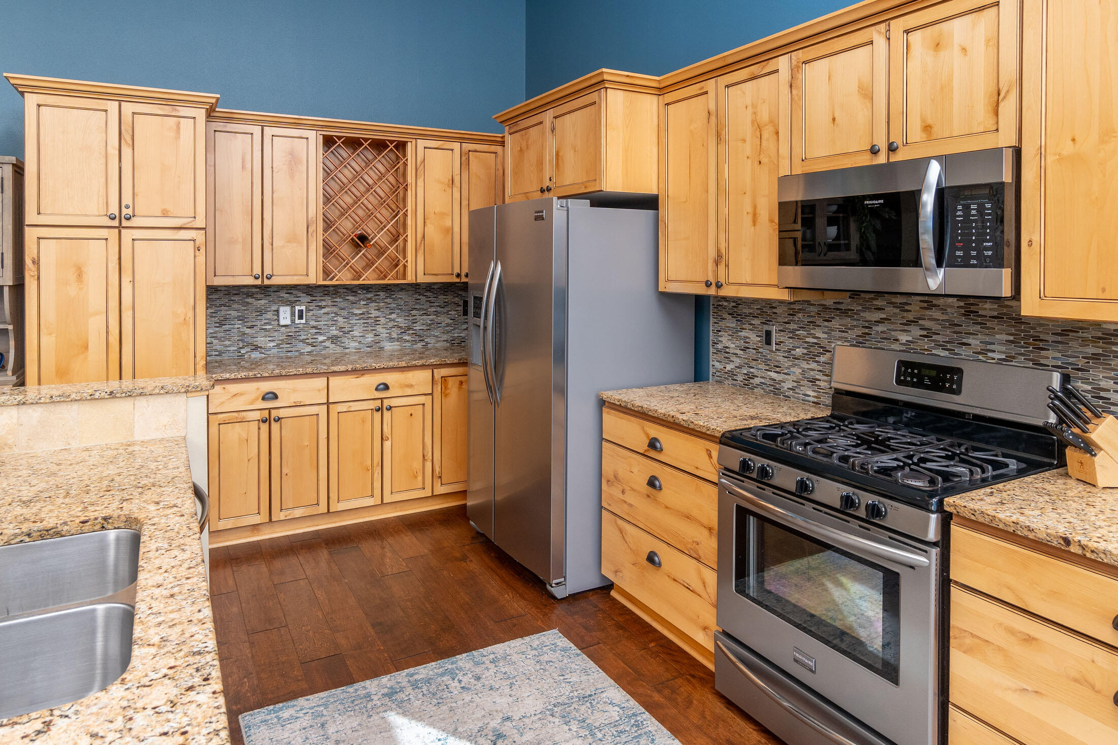 Monta Vista - Residential