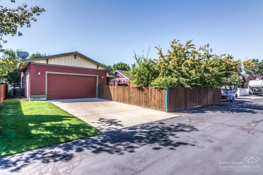 Canyon Rim Village - Residential