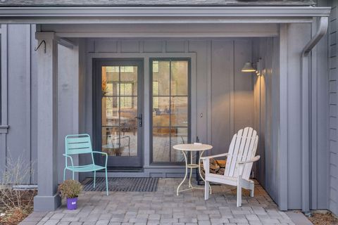 Tiny photo for 57811 Summit Lane #3, Sunriver, OR 97707 (MLS # 220213069)