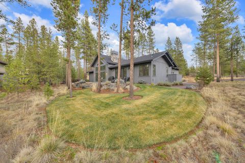 Tiny photo for 57811 Summit Lane #3, Sunriver, OR 97707 (MLS # 220213069)