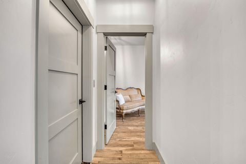 Tiny photo for 57811 Summit Lane #3, Sunriver, OR 97707 (MLS # 220213069)