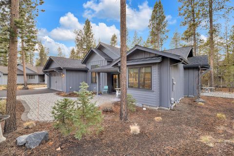 Tiny photo for 57811 Summit Lane #3, Sunriver, OR 97707 (MLS # 220213069)