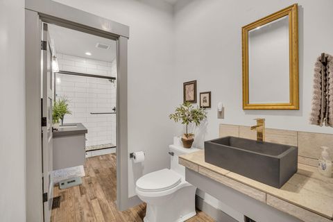 Tiny photo for 57811 Summit Lane #3, Sunriver, OR 97707 (MLS # 220213069)