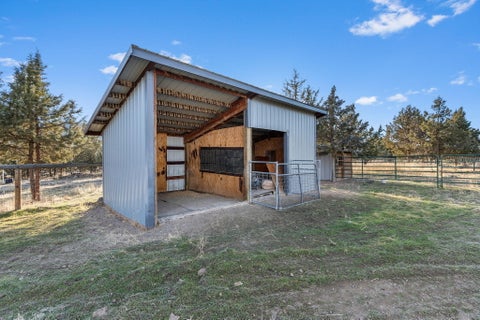 Tiny photo for 9001 SW Desert Sage Lane, Powell Butte, OR 97753 (MLS # 220225469)