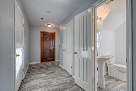 Tiny photo for 2991 SW Indian Circle, Redmond, OR 97756 (MLS # 220212732)