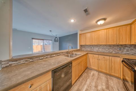 Tiny photo for 2991 SW Indian Circle, Redmond, OR 97756 (MLS # 220212732)