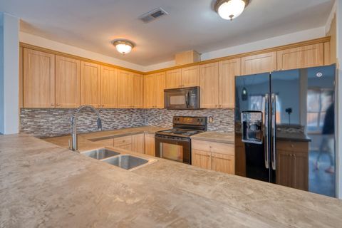 Tiny photo for 2991 SW Indian Circle, Redmond, OR 97756 (MLS # 220212732)