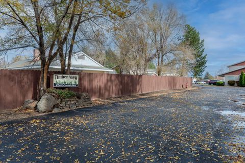 Tiny photo for 2610 SW 23rd Street #UNIT 15, Redmond, OR 97756 (MLS # 220211626)