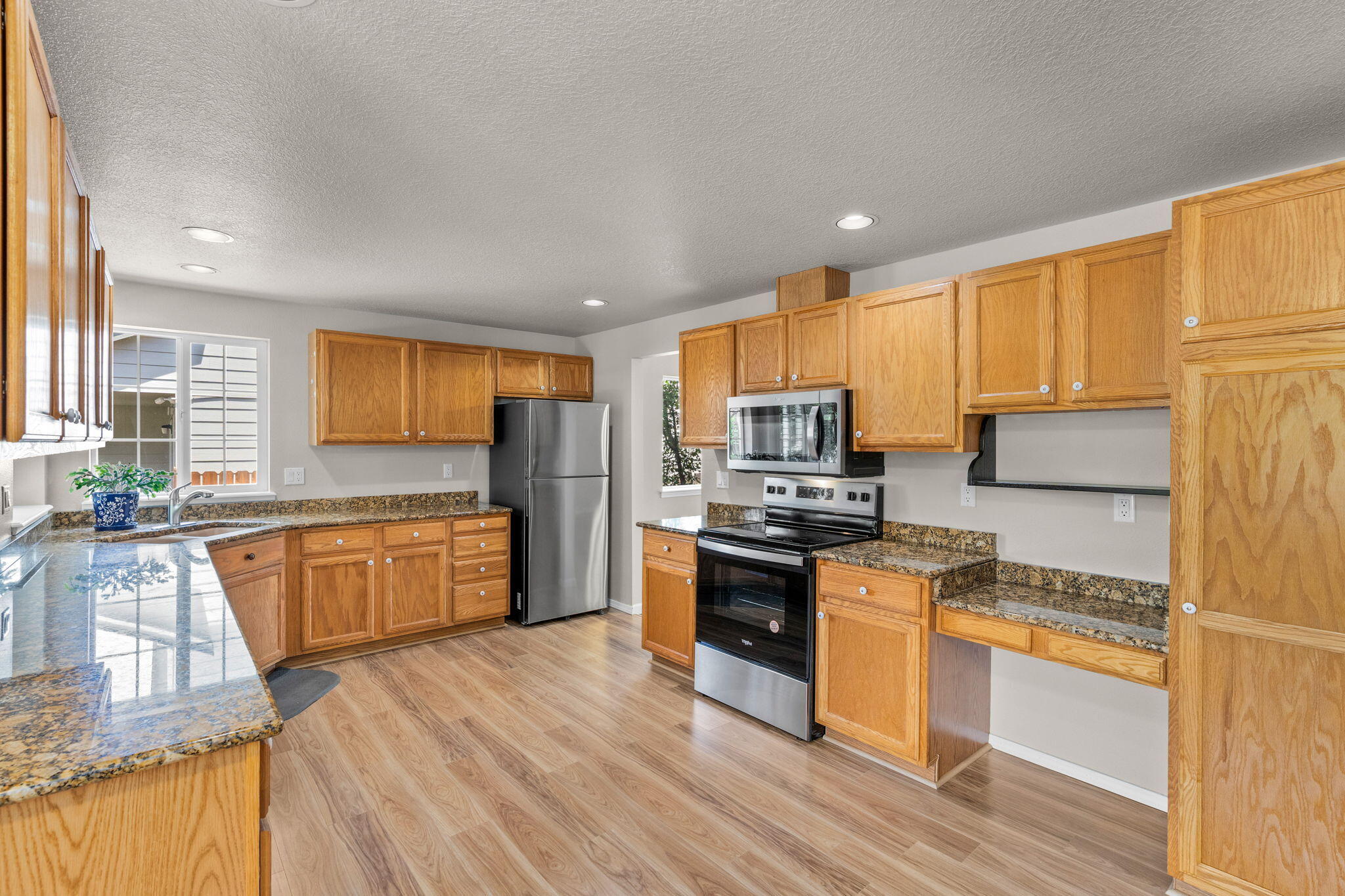 Elkhorn Estates - Residential