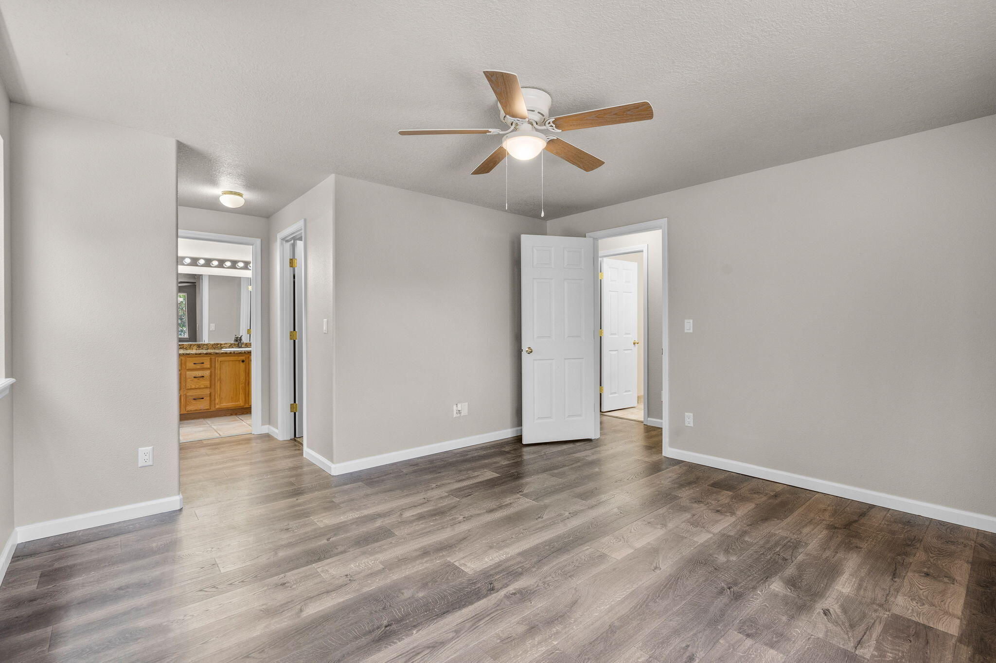 Elkhorn Estates - Residential