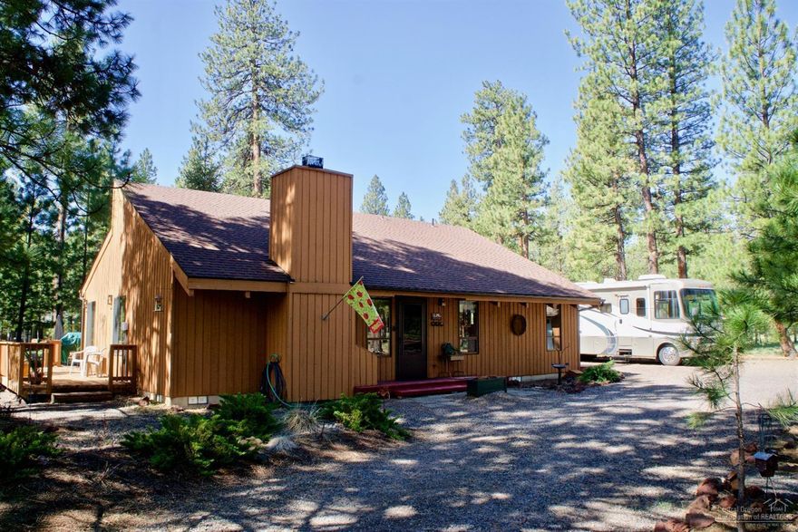 The property is located in the popular subdivision Crossroads neighborhood, a very private double lot which is 2.04 acres. Close by to the Deschutes National Forest, a nice, cozy two bedroom (also office) home, with two detached accessory buildings/garages, (small office in one). Nice trees and well kept property, horses okay. Minutes from downtown Sisters and activities; cycling running, hiking in the neighborhood. Lakes, skiing, fishing close by.