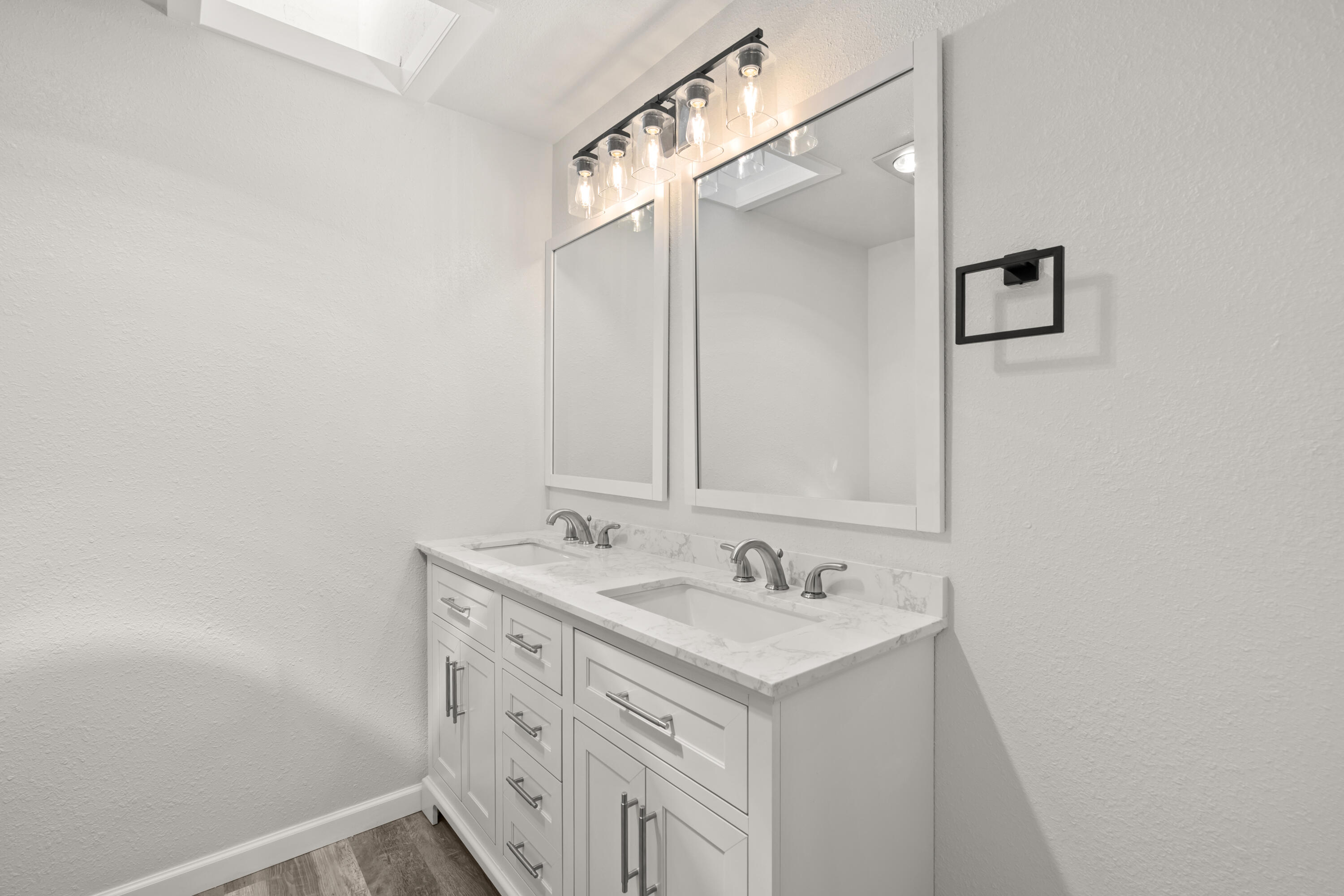 Cascade Village Unit No 5 - Residential