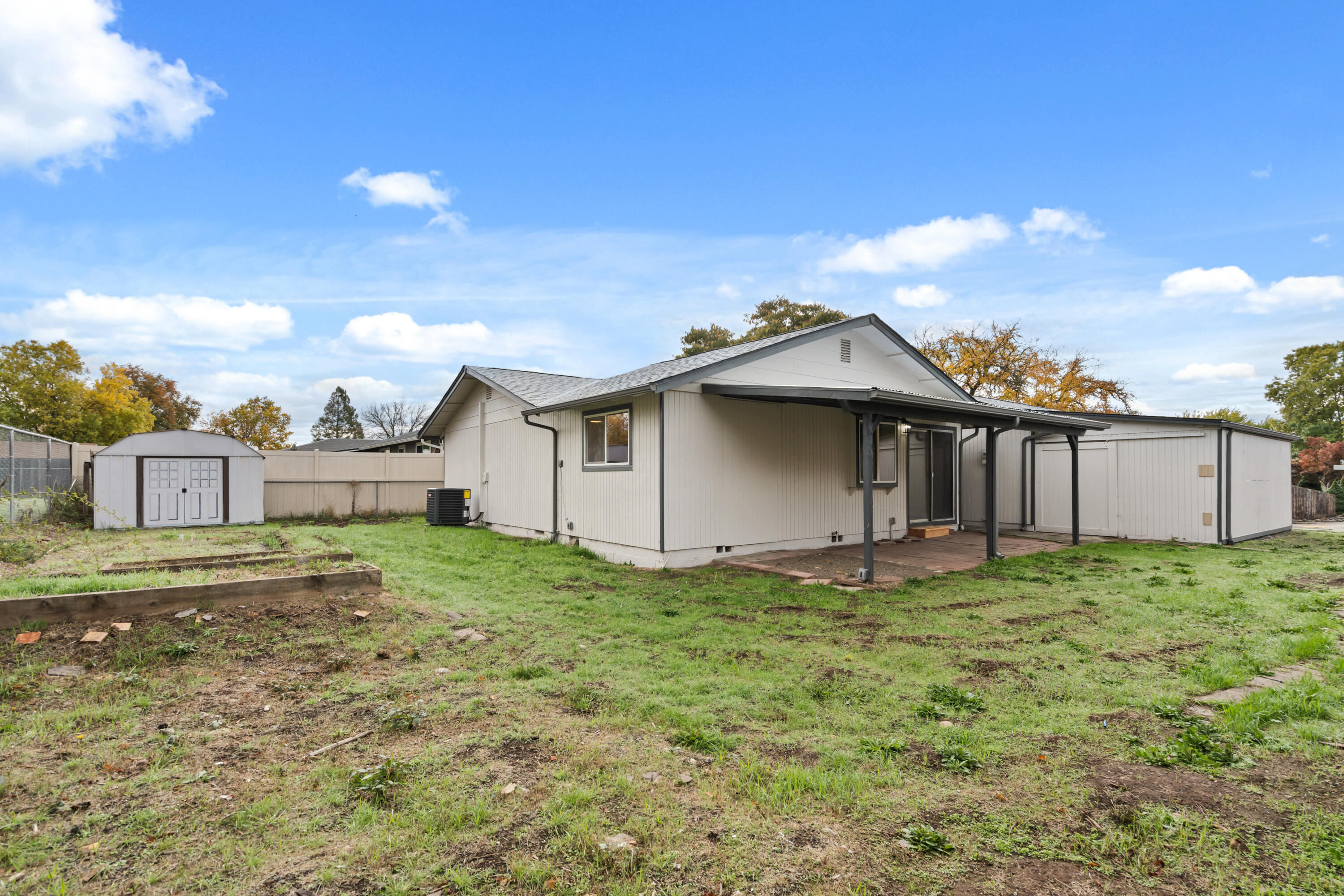 Cascade Village Unit No 5 - Residential