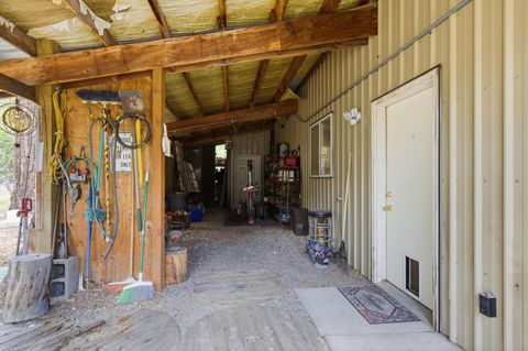 Tiny photo for 149068 Mabel Drive, La Pine, OR 97739 (MLS # 220220946)