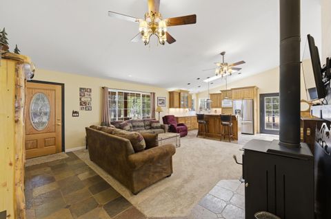 Tiny photo for 149068 Mabel Drive, La Pine, OR 97739 (MLS # 220220946)