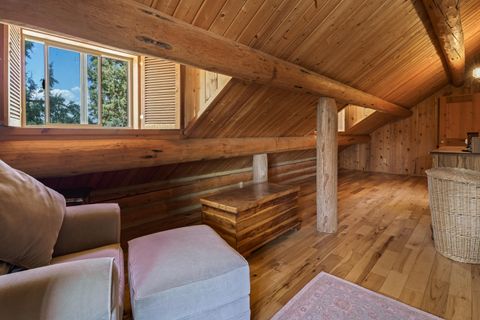 Tiny photo for 64864 Casa Court, Bend, OR 97701 (MLS # 220219475)