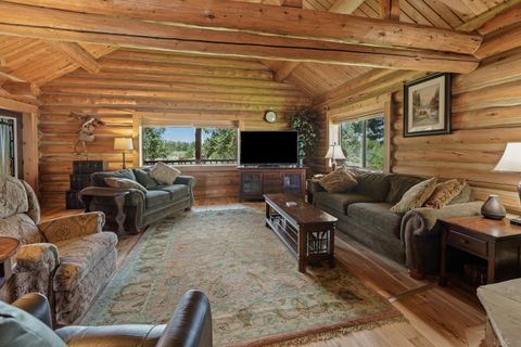 Tiny photo for 64864 Casa Court, Bend, OR 97701 (MLS # 220219475)