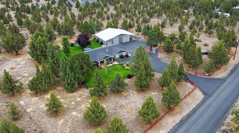 Tiny photo for 4839 S Sioux Loop, Prineville, OR 97754 (MLS # 220219787)