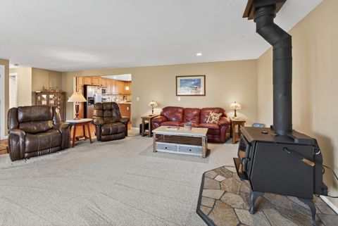 Tiny photo for 4839 S Sioux Loop, Prineville, OR 97754 (MLS # 220219787)