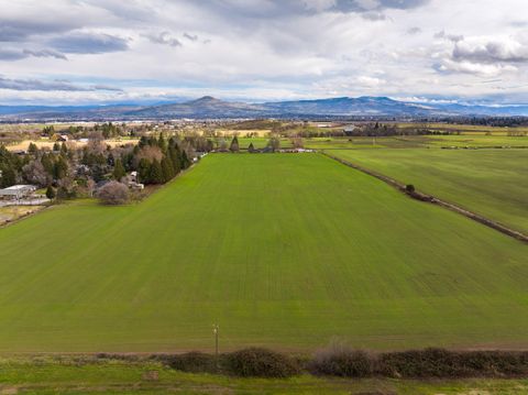 Tiny photo for 0 Lapine Avenue, Central Point, OR 97502 (MLS # 220214328)