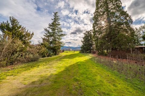 Tiny photo for 0 Lapine Avenue, Central Point, OR 97502 (MLS # 220214328)