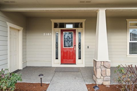 Tiny photo for 2161 Duncan Drive, Medford, OR 97504 (MLS # 220212823)