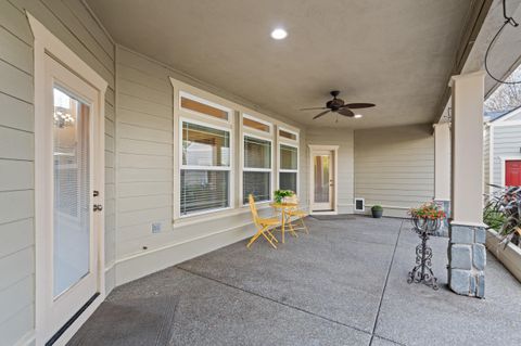 Tiny photo for 2161 Duncan Drive, Medford, OR 97504 (MLS # 220212823)