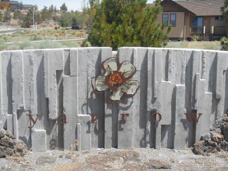 Nice, larger corner lot. Great view of the Cascades. Very close to Madras Aquatic Center. Close to schools, parks and trails. This is a planned development and provides a great place to call home. Call today!